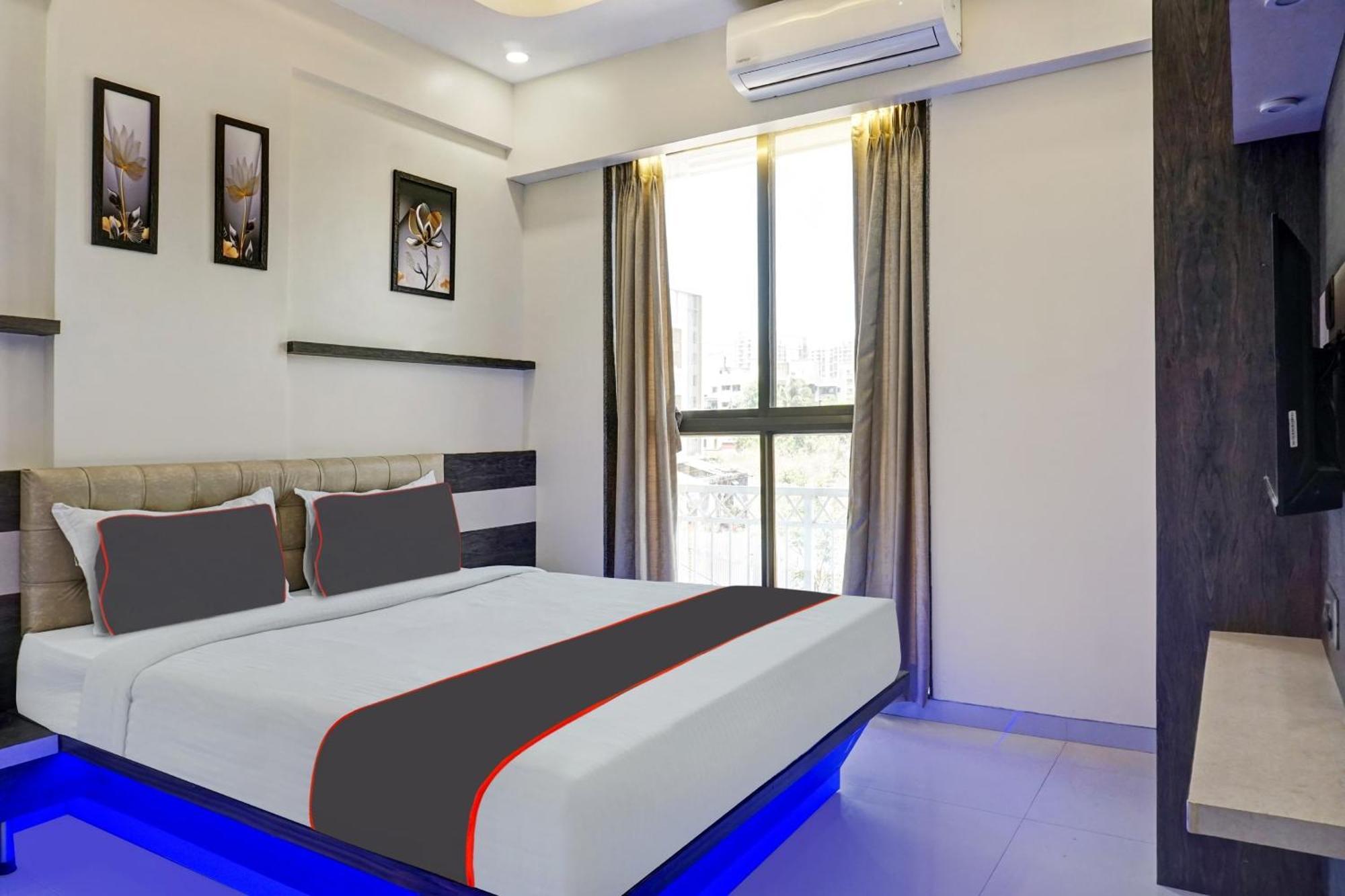 Pimpri-Chinchwad Super Townhouse Poona Royal酒店 外观 照片